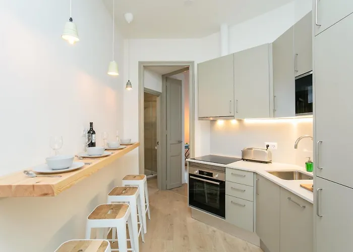 Canela Homes Marina 아파트 *