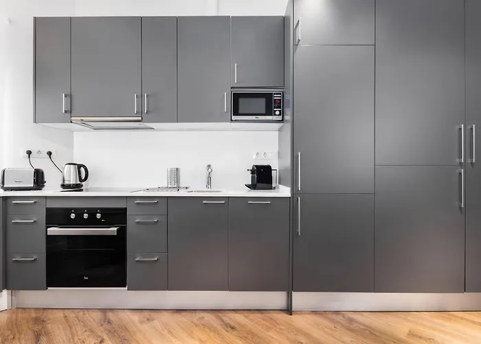 Canela Homes Marina