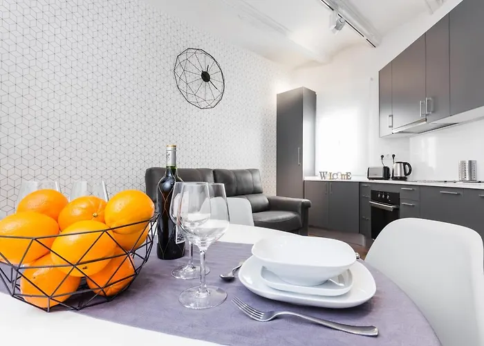 아파트 Canela Homes Marina