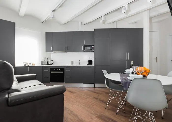 Canela Homes Marina 바르셀로나
